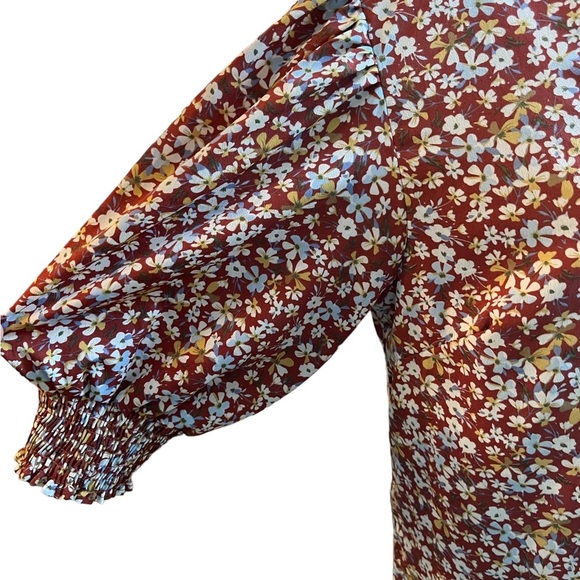 SHEIN rust red floral blouse, size medium. - Picture 3 of 9